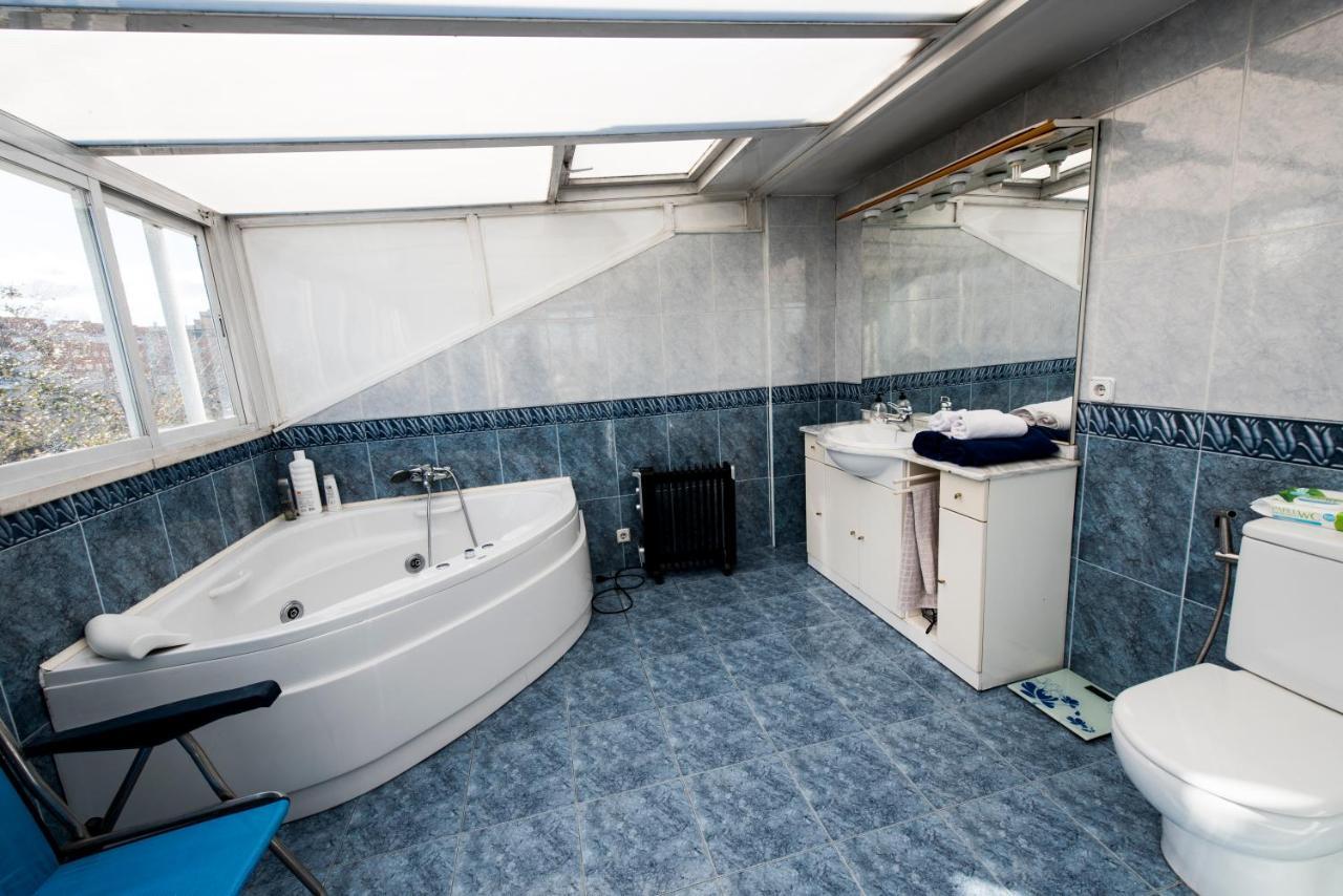 Habitaciones Privadas En Mi Acogedor Chalet - Private Rooms มาดริด ภายนอก รูปภาพ