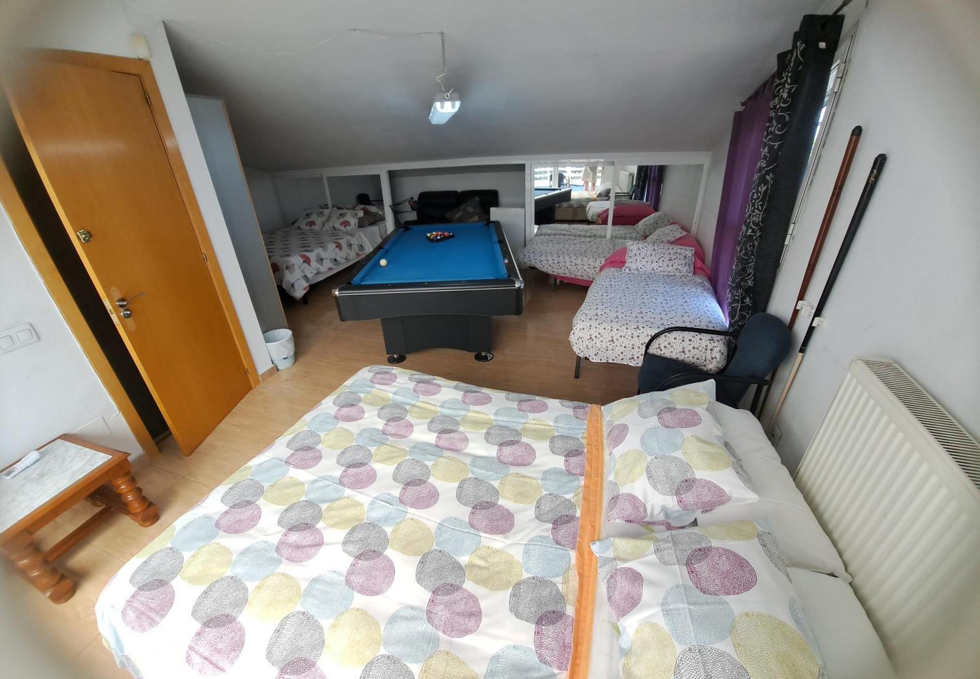 Habitaciones Privadas En Mi Acogedor Chalet - Private Rooms มาดริด ภายนอก รูปภาพ